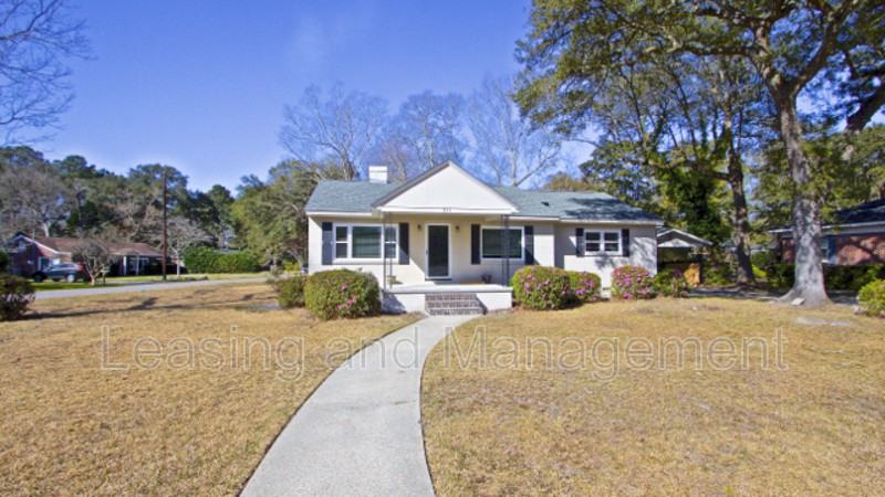 511 Canterbury Rd - Photo 3 of 15