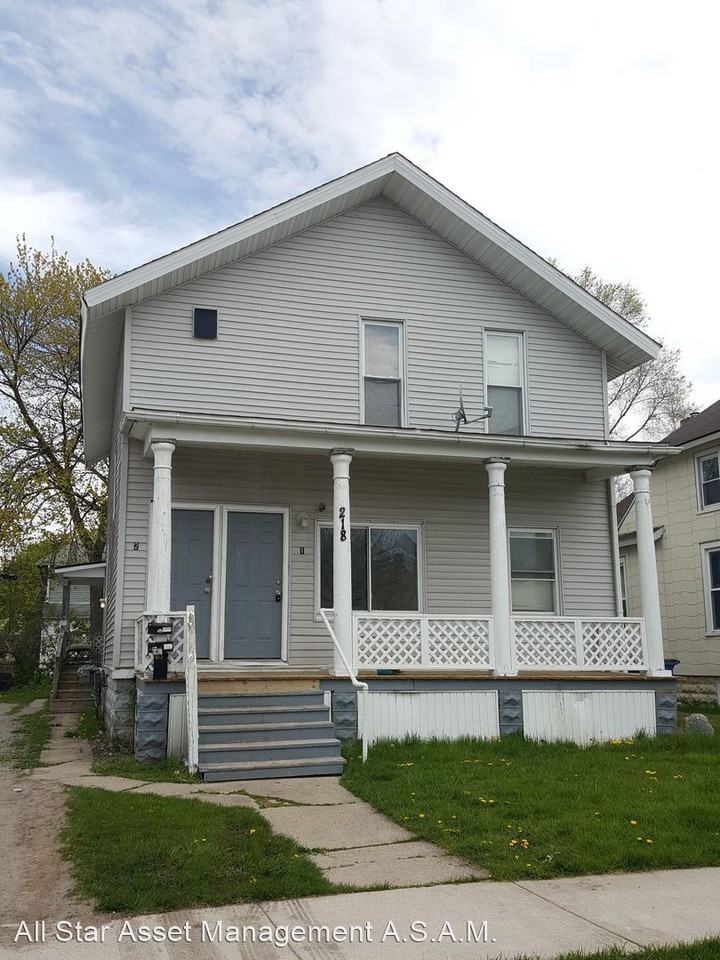 218 Jefferson N St Apartments 218 N Jefferson St, Bay City, MI 48708