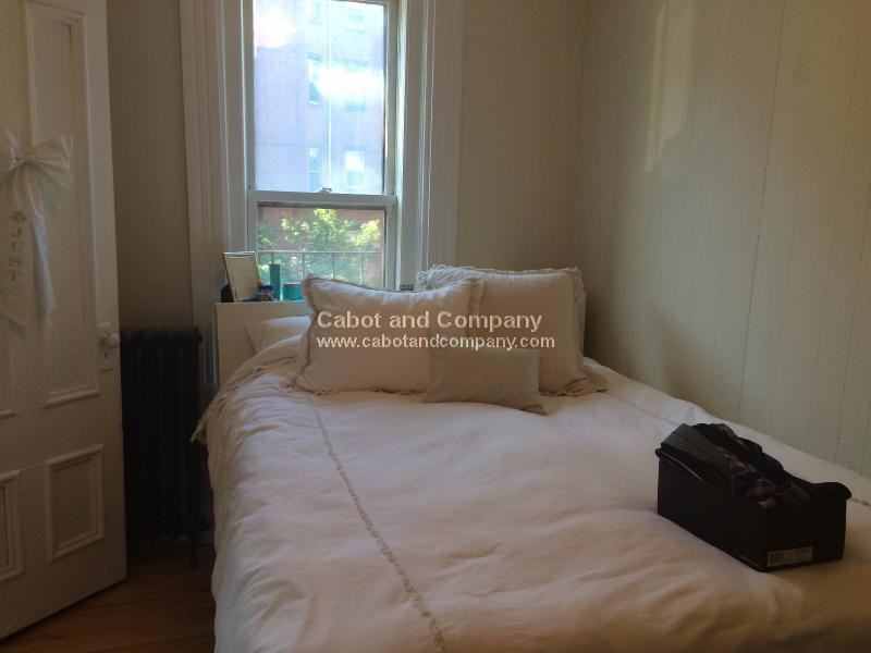 217 Newbury St #2 - Photo 3 of 5