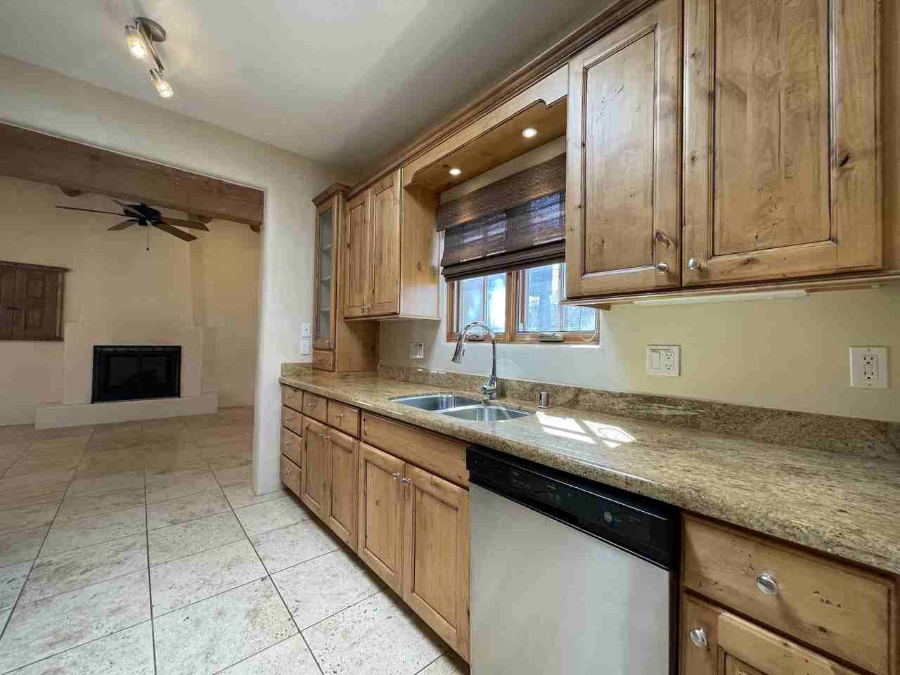 737 Don Cubero Aly #D - Photo 3 of 19