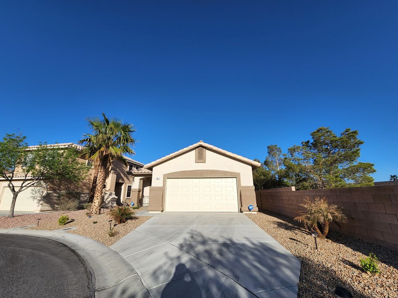 300 Vilberti Ct - Photo 2 of 25