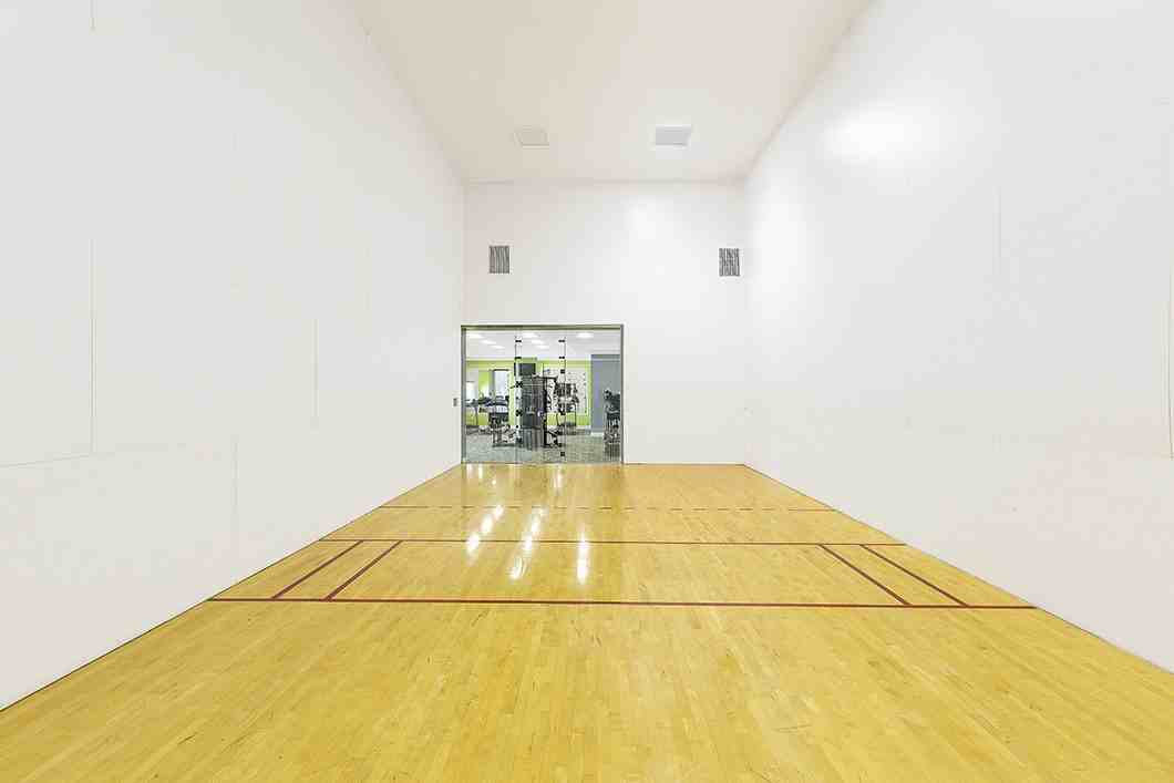 Weston Place - Photo 4 of 50