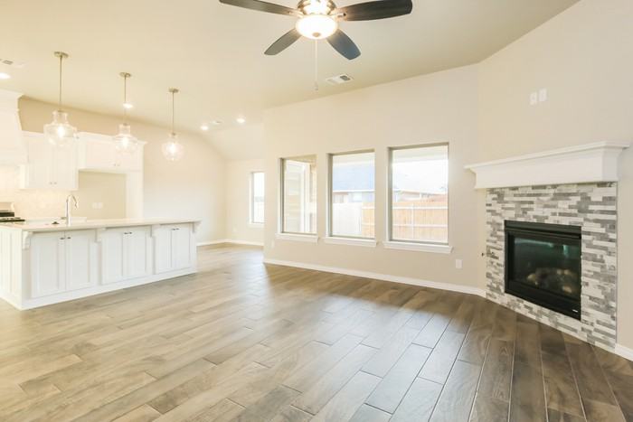 5241 Riverrun Ct - Photo 2 of 16