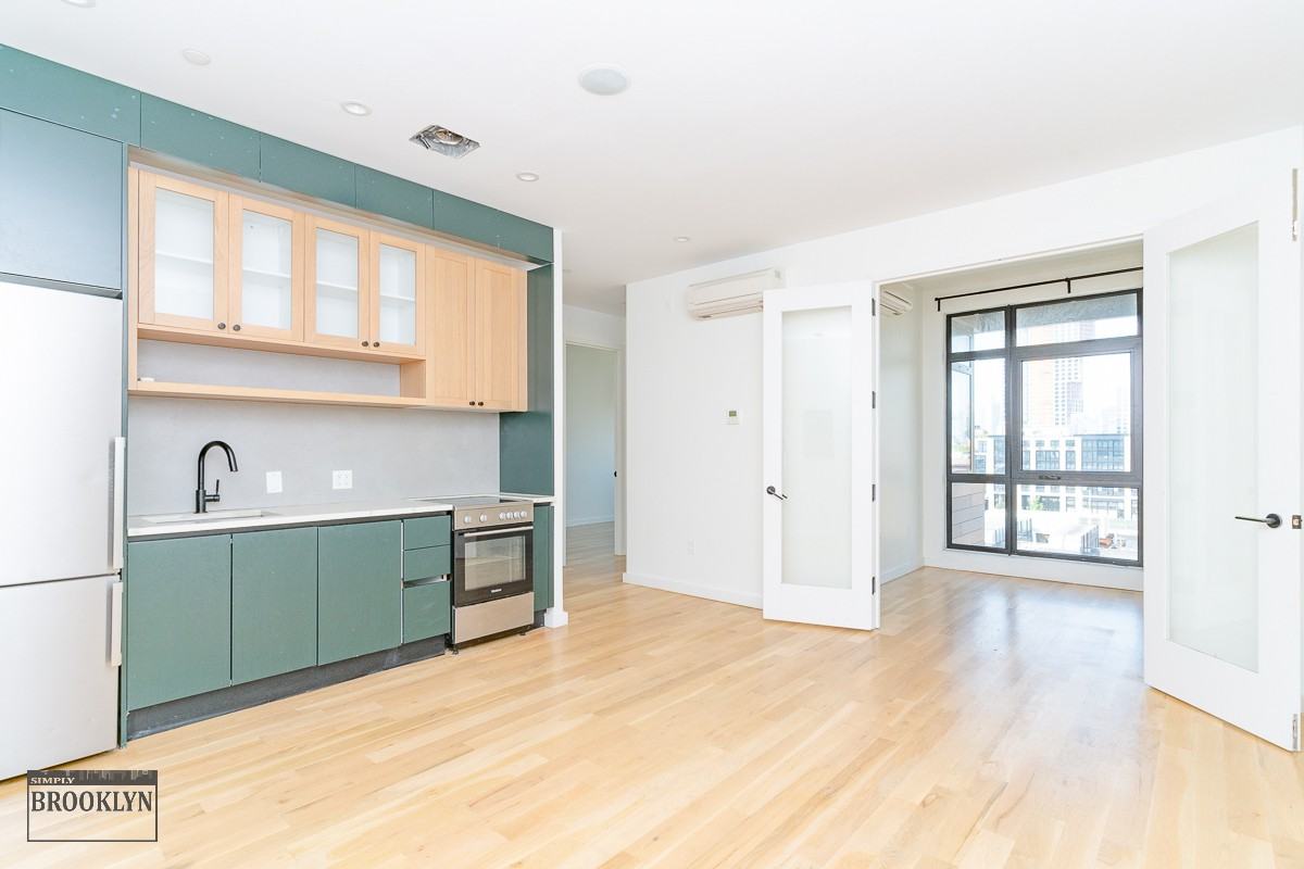 44 Kent St #511