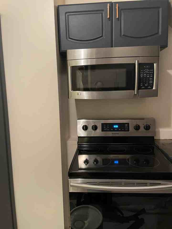 106 Williams St #2 - Photo 3 of 9