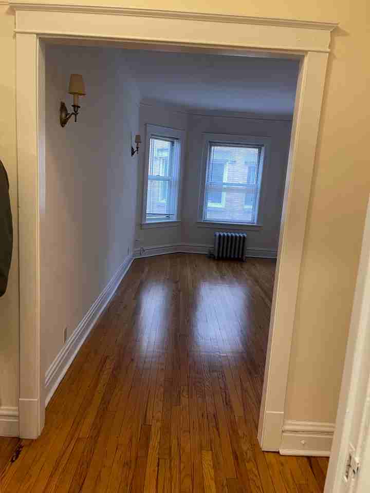 6968 North Sheridan Road - Photo 3 of 13
