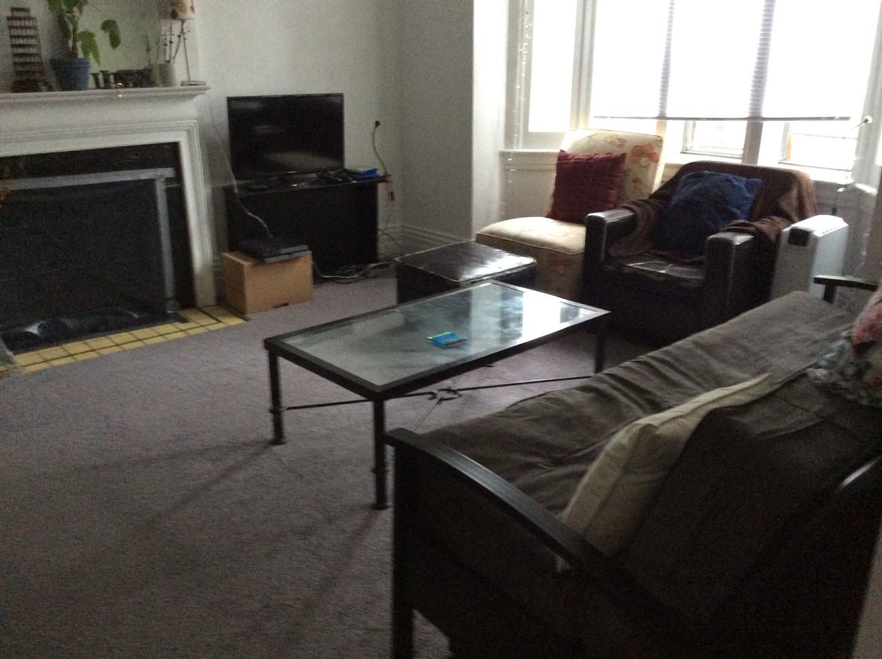 622 Huron Street ##1 - Photo 4 of 15