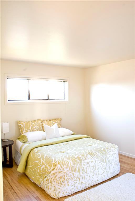 1569 Pershing Drive #G - Photo 3 of 6