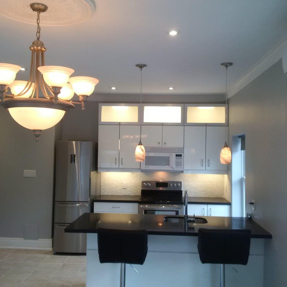 274 King Street West Apt #1 - Photo 3 of 42