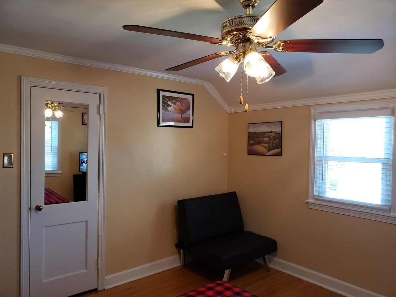 Delaware Delaware Avenue - Photo 2 of 5