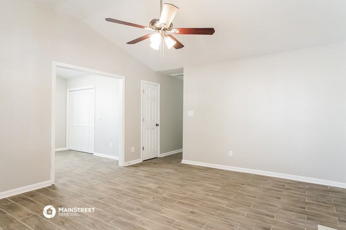 1733 Brown Owl Dr - Photo 3 of 16