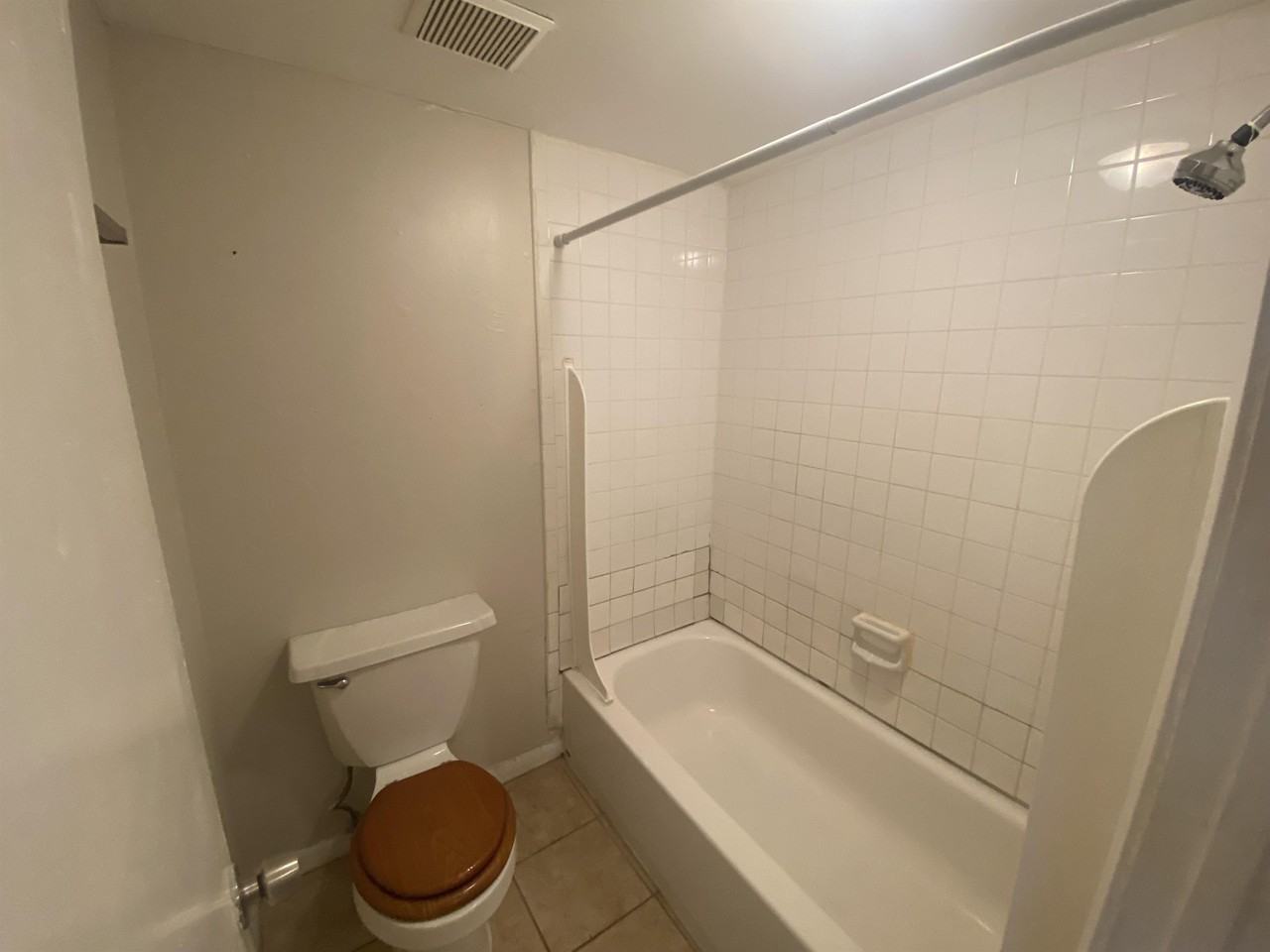 502 W Alabama - 09 #09 - Photo 4 of 17