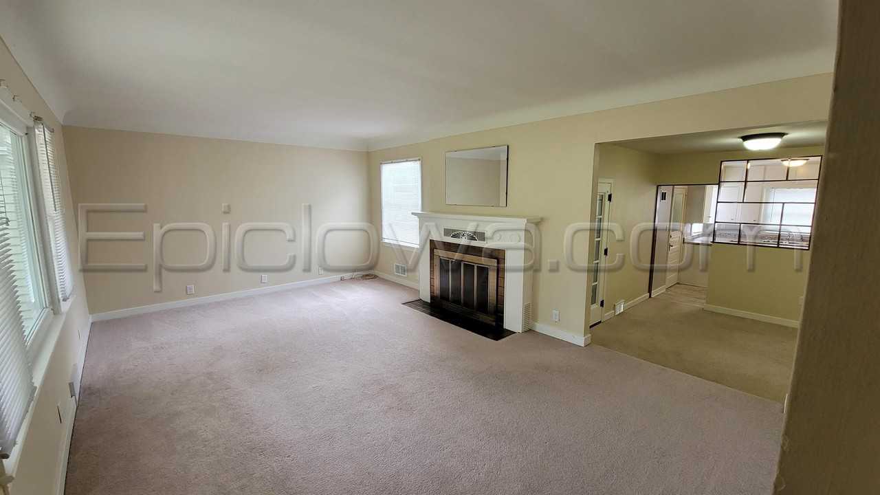 3601 Center Point Rd Ne #1 - Photo 2 of 12