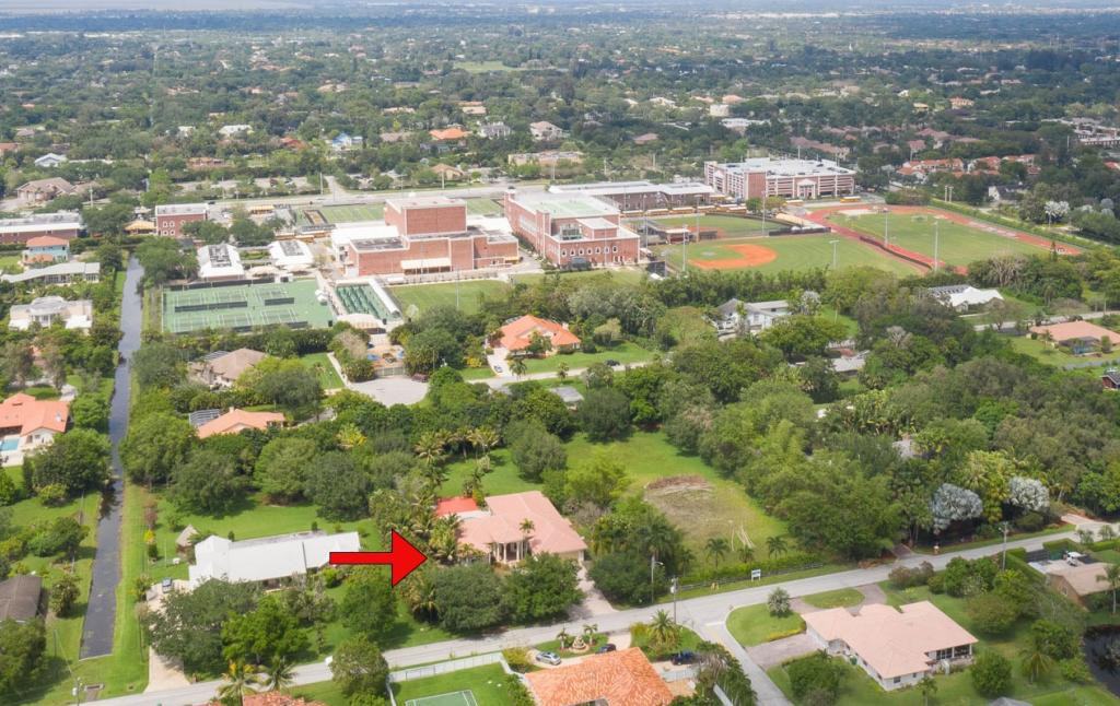 12001 Sw 3rd St - Photo 3 of 50