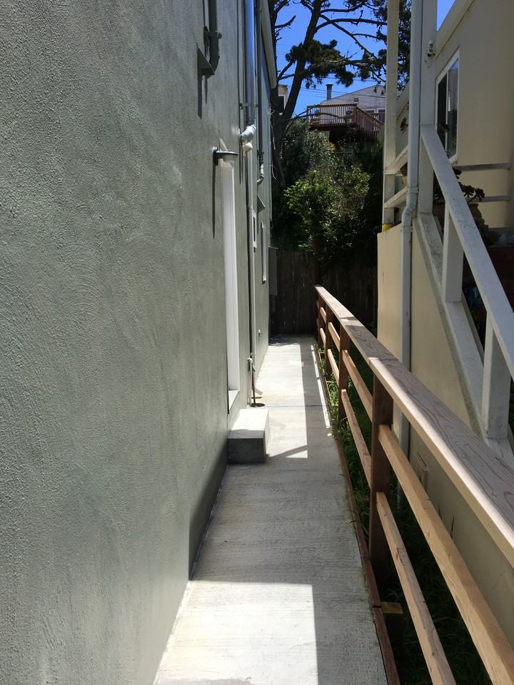 71 Longview Dr - Photo 3 of 12