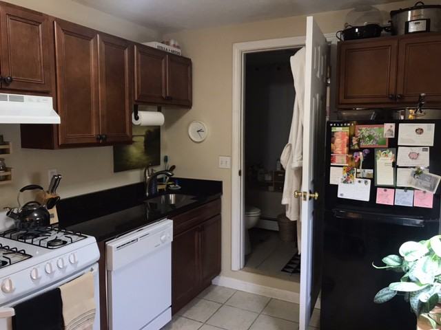 31 Fleet St #9 - Photo 3 of 23