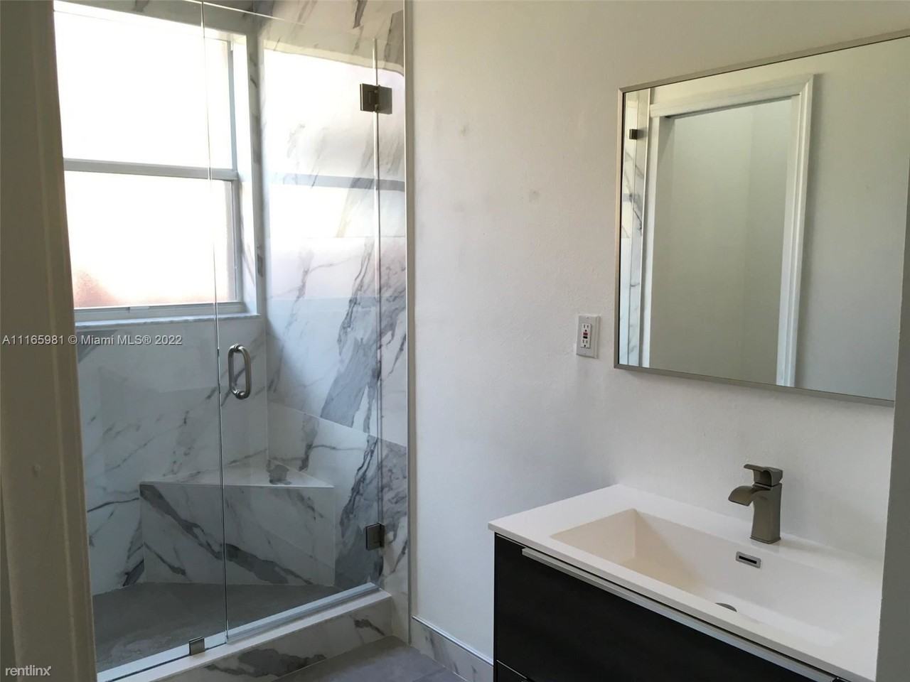 12858 Sw 52nd St - Photo 2 of 5