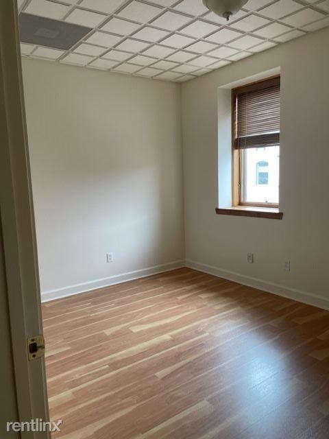 100 Commercial St - Photo 3 of 6