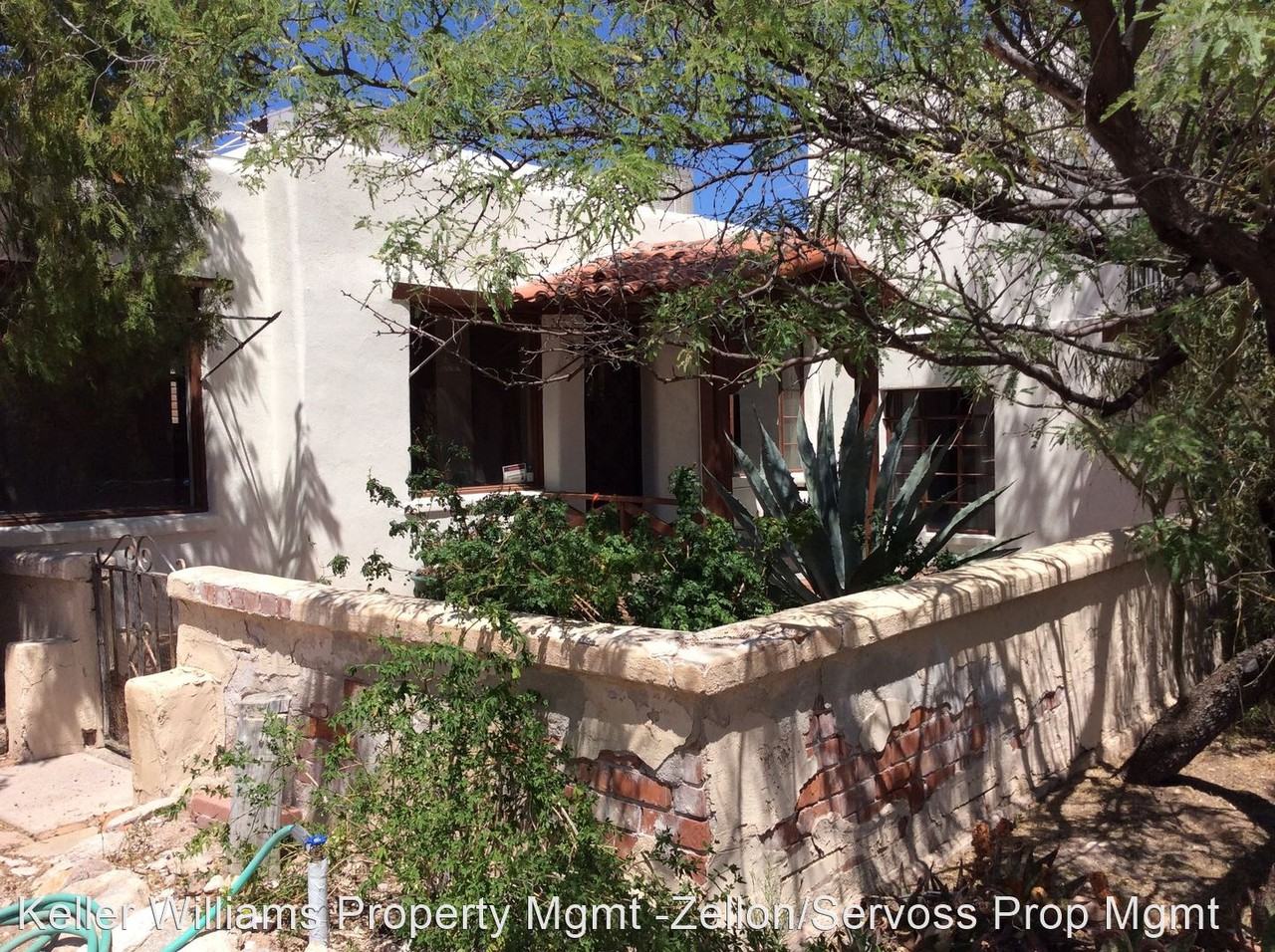 4690 N Campbell Ave - Photo 2 of 28