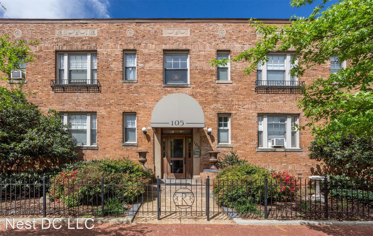 105 6th St Se #B1 - Photo 2 of 30