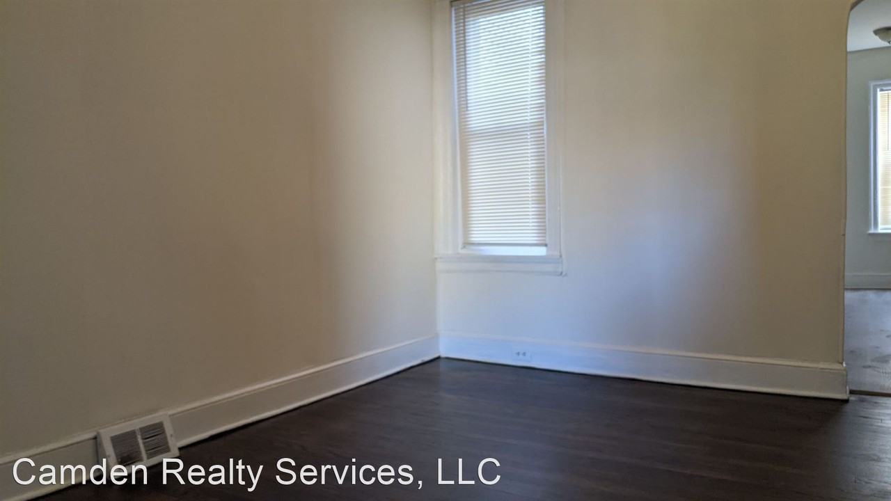 717 N 9th St - Photo 2 of 14
