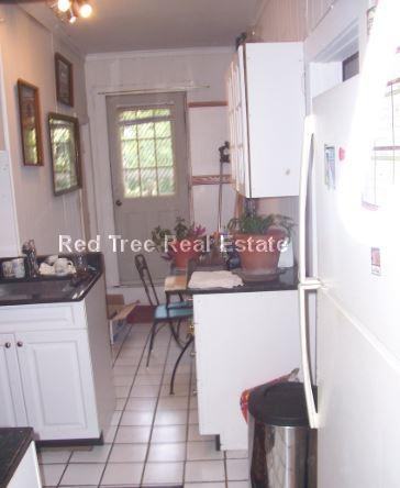 686 Parker St #1 - Photo 3 of 5