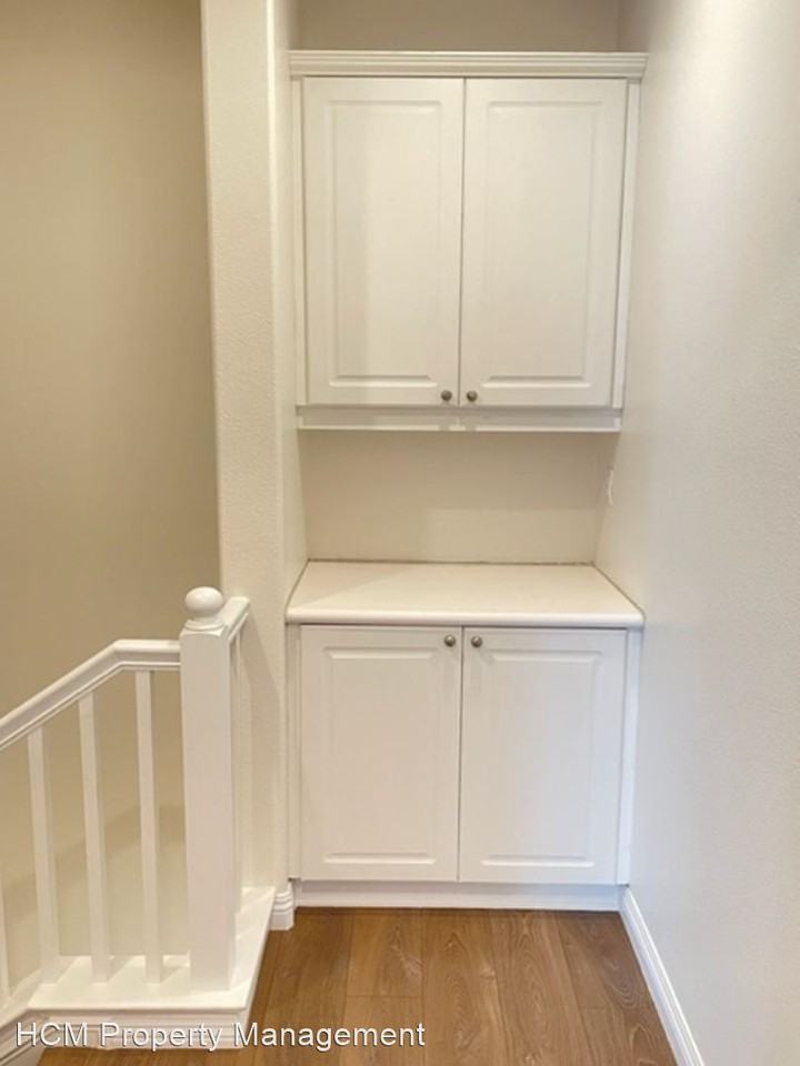 7 Bonsall - Photo 2 of 35
