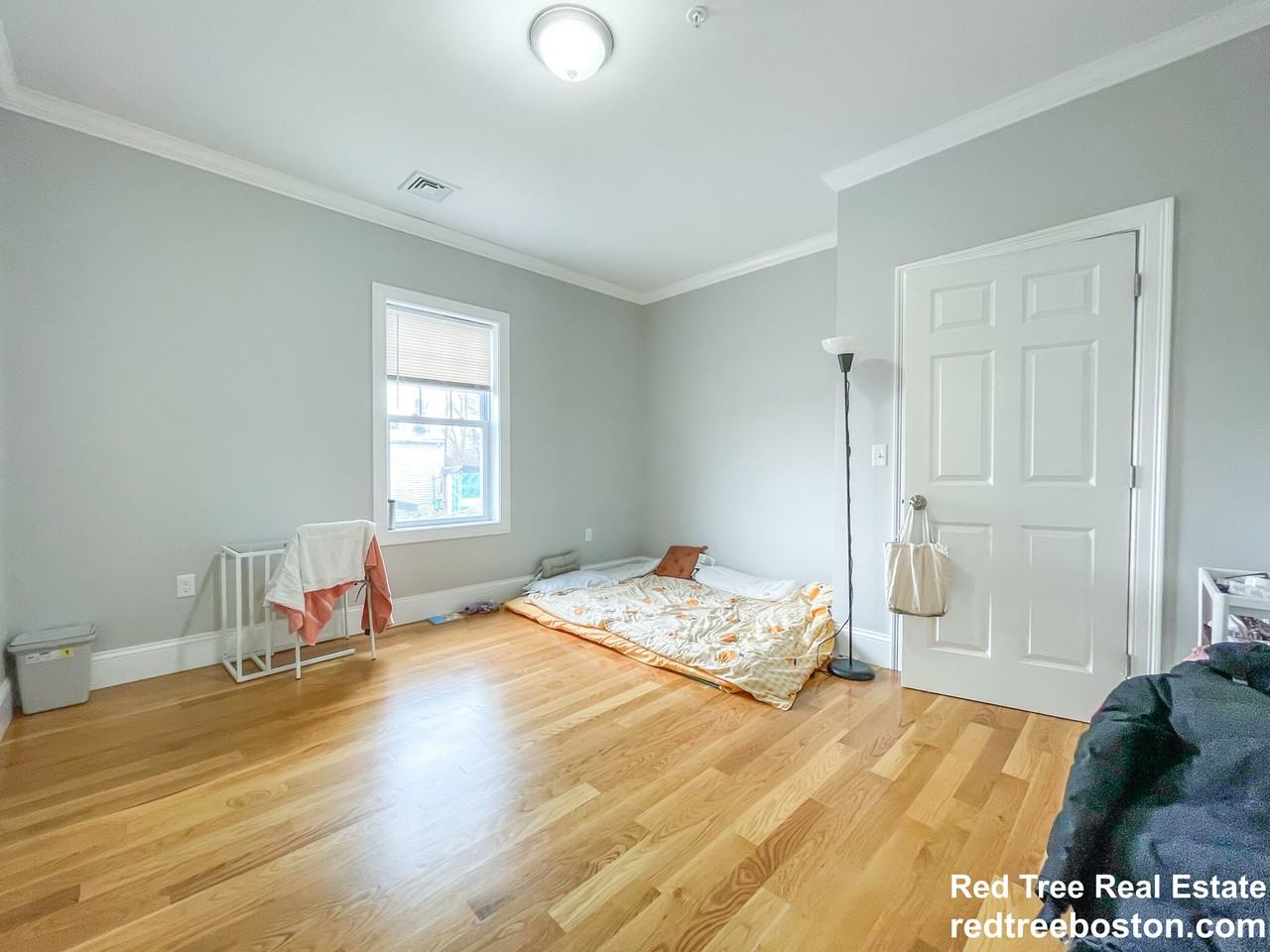 273 Hancock St #3 - Photo 7 of 13