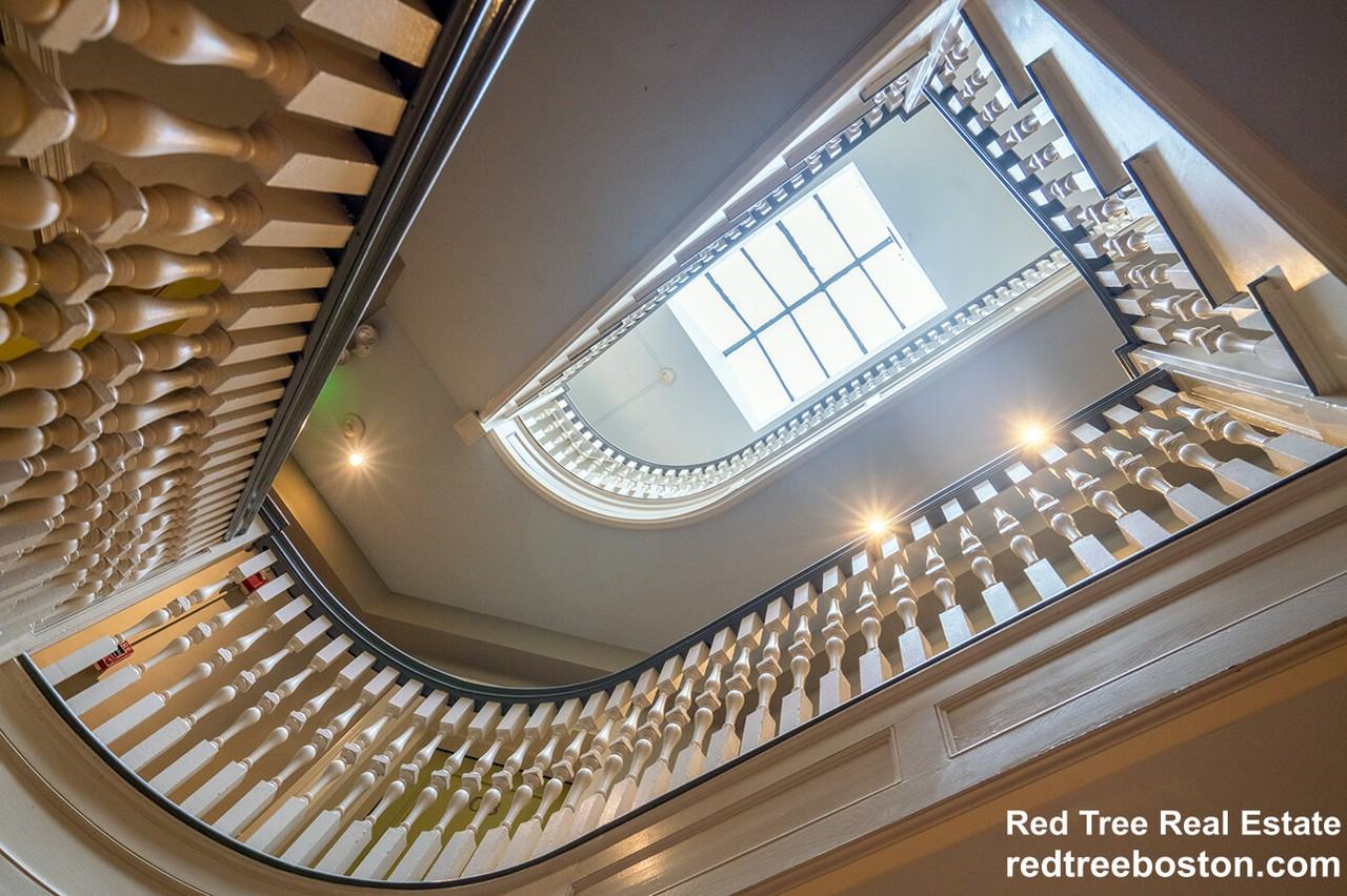 457 Centre St #106 - Photo 6 of 9