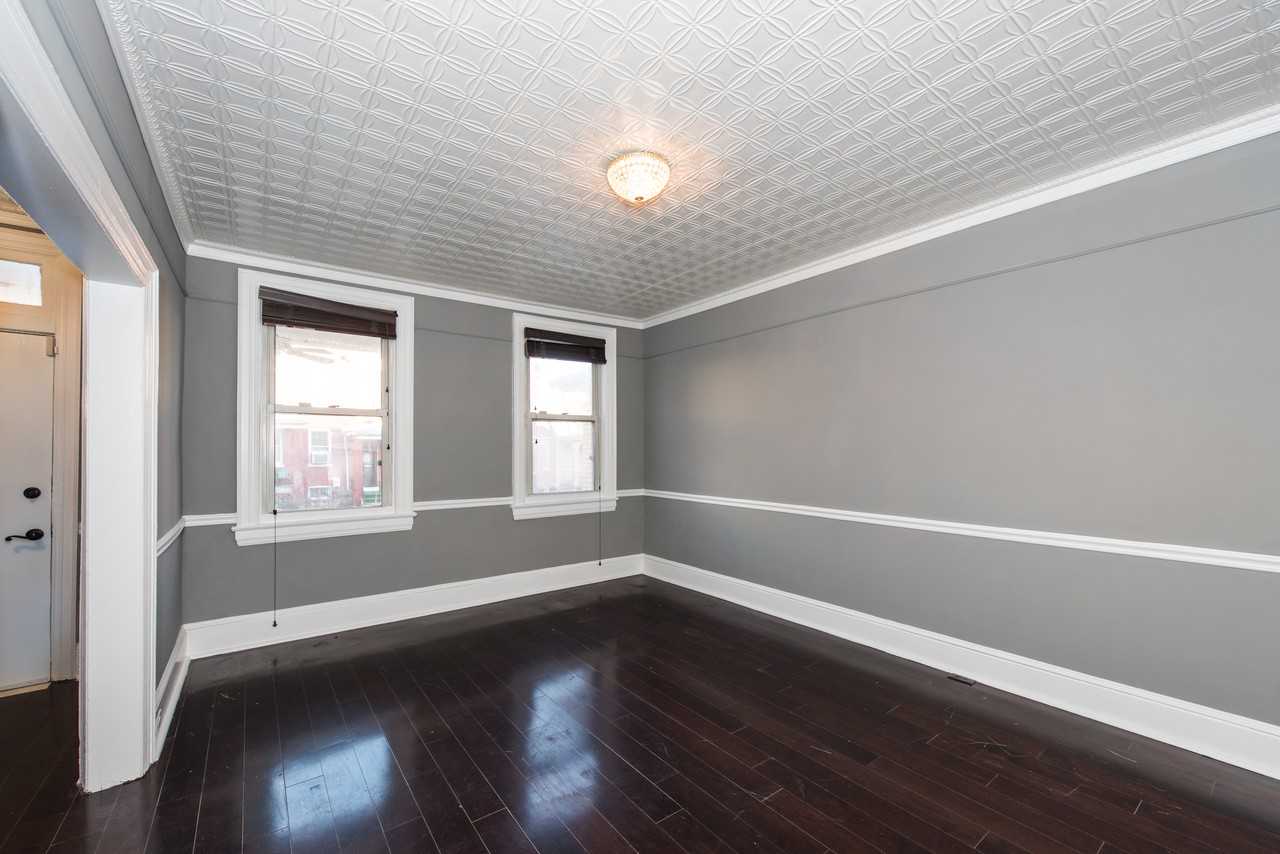 1212 Orren St Ne - Photo 3 of 20