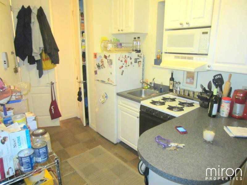 E 33rd St #3C3
