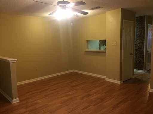 5233 Butter Creek Ln - Photo 2 of 5