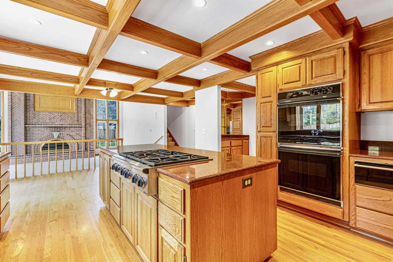 5811 124th Ct Ne #1 - Photo 6 of 30