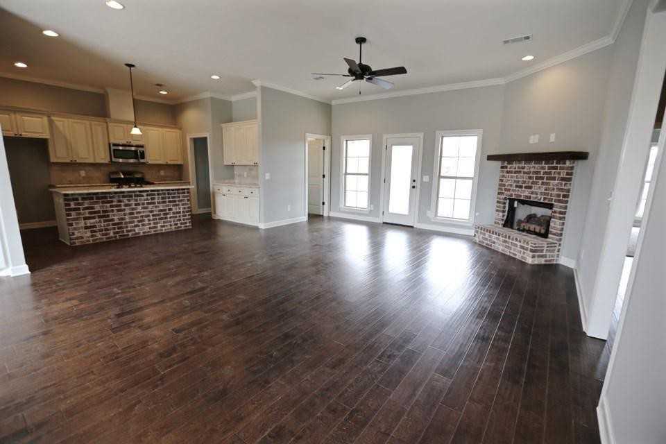 228 Cooper Ln - Photo 3 of 18