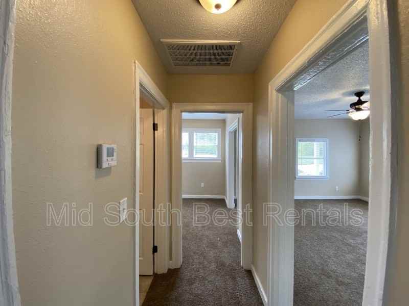 4400 W 25th St - Photo 6 of 7