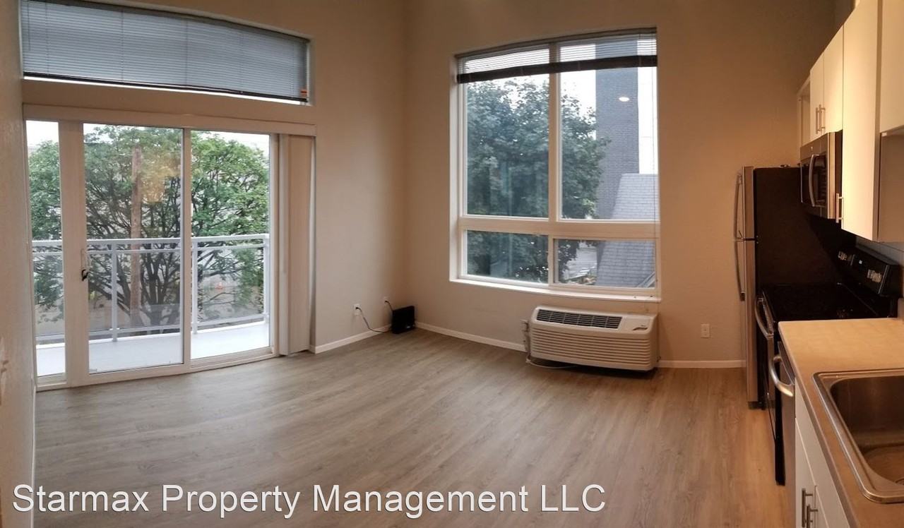 2618 Essex St SE - Photo 3 of 9