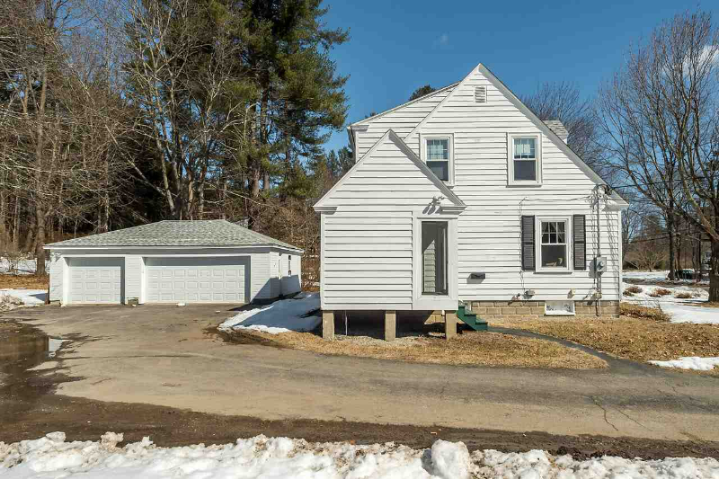 33 Edgewood Rd - Photo 2 of 12