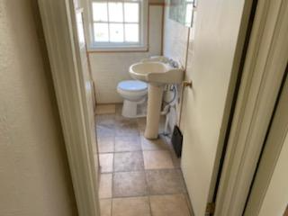 1528 S Easton Ave - Photo 7 of 11