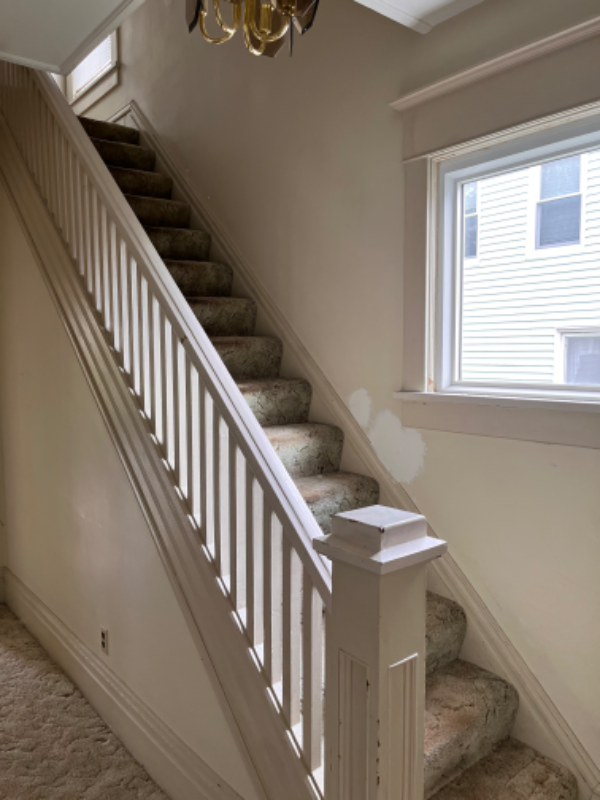 260 Ormond Ave - Photo 3 of 13