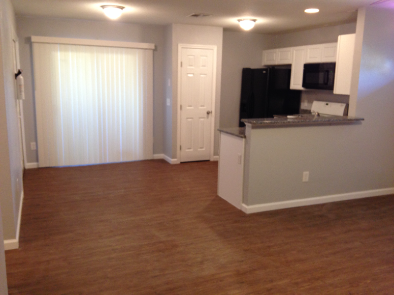 4904 Merritt Cir #D - Photo 6 of 14