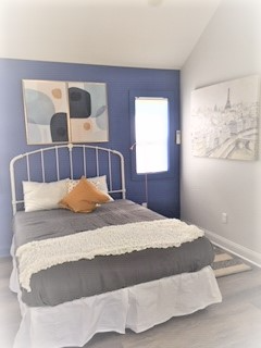 608 Ray Ave - Photo 3 of 22