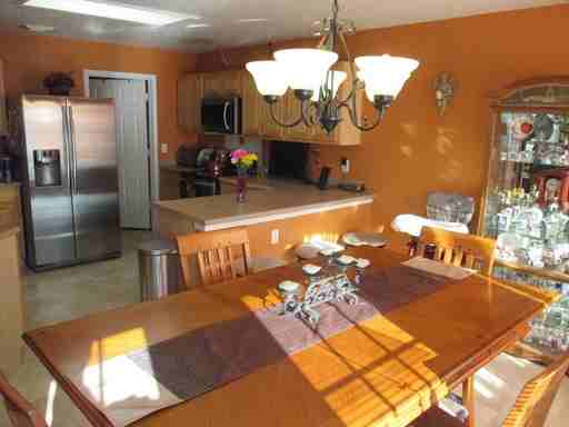 16235 Ike Ln - Photo 3 of 22