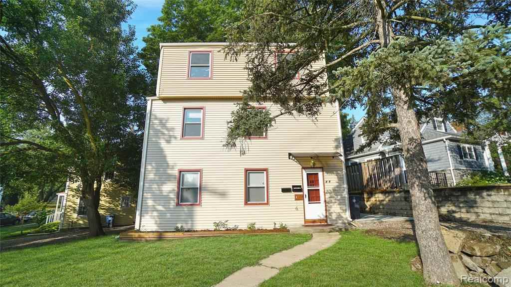 406 Wilder Place #2 - Photo 2 of 16