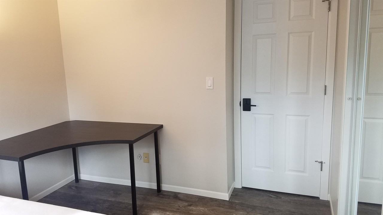4983 Wood Brook Ct #2 - Photo 2 of 5