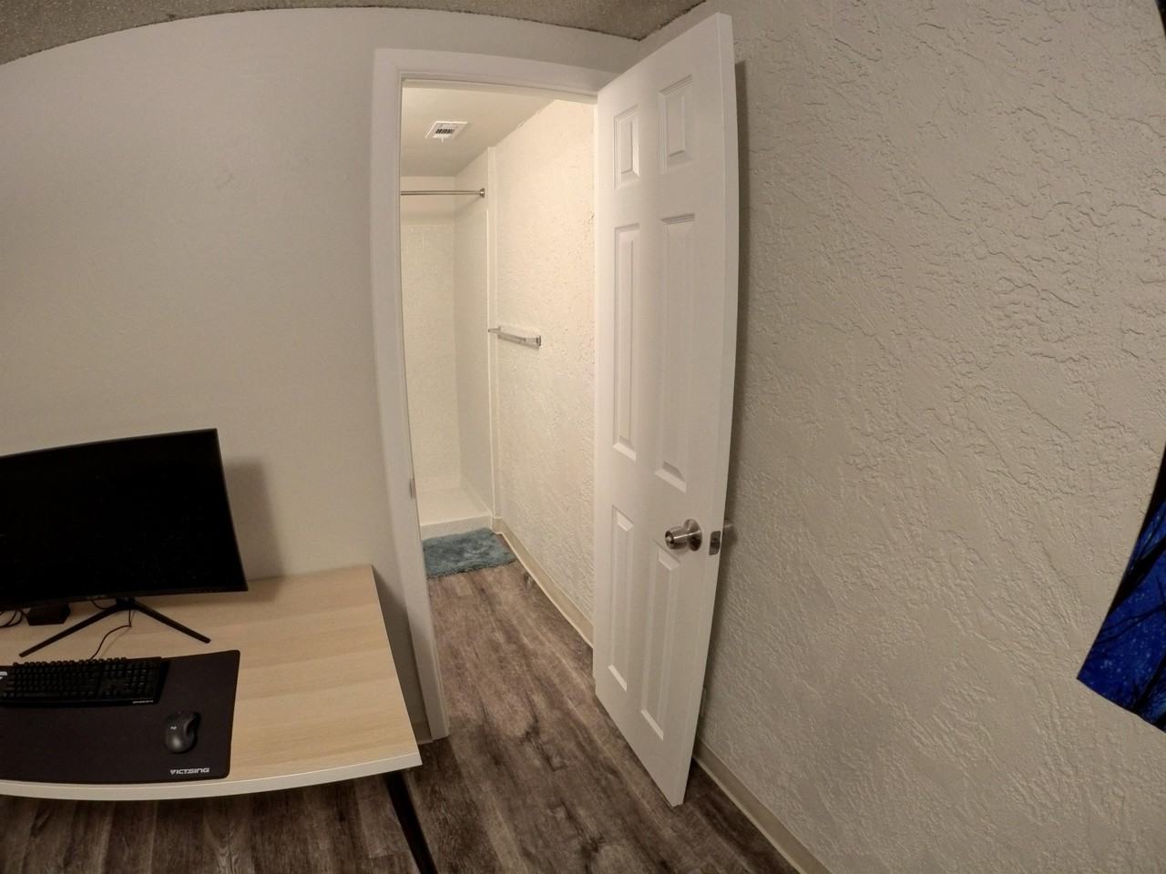 4983 Wood Brook Ct #4 - Photo 6 of 9