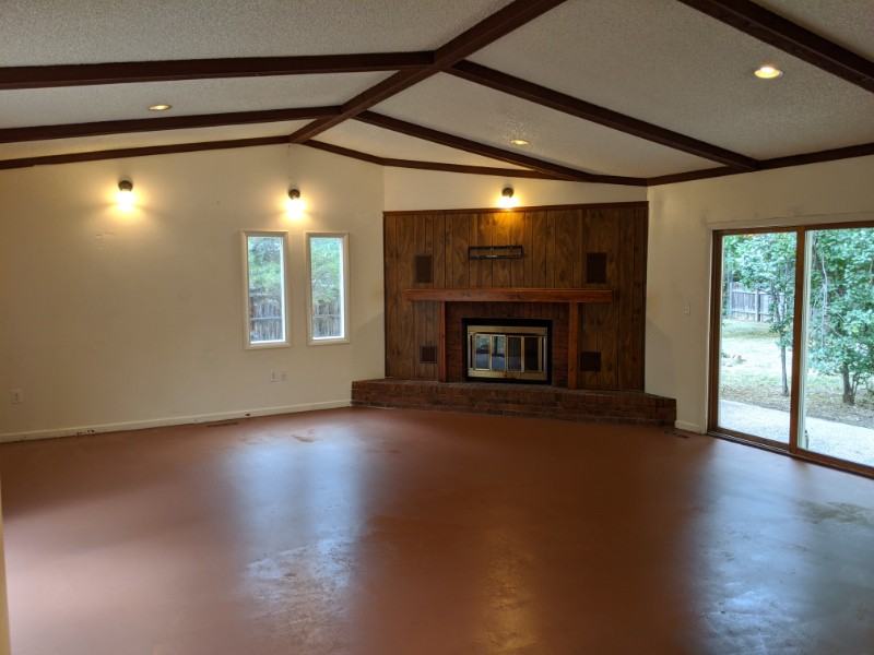 1620 Lakeridge Ct - Photo 5 of 8