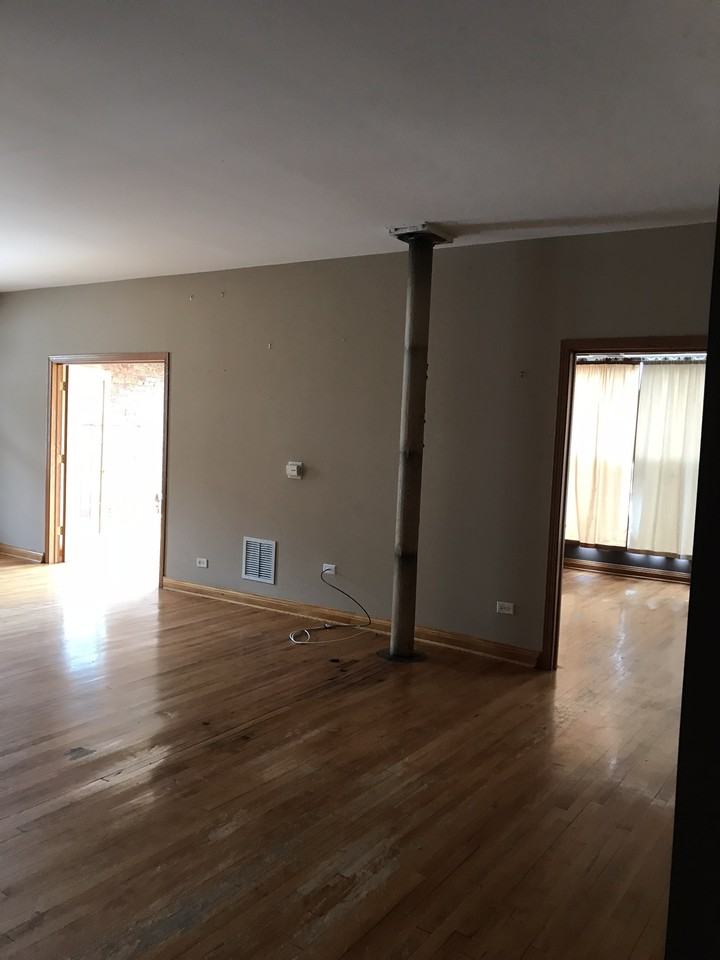 223 East Chicago Street #4 - Photo 2 of 6