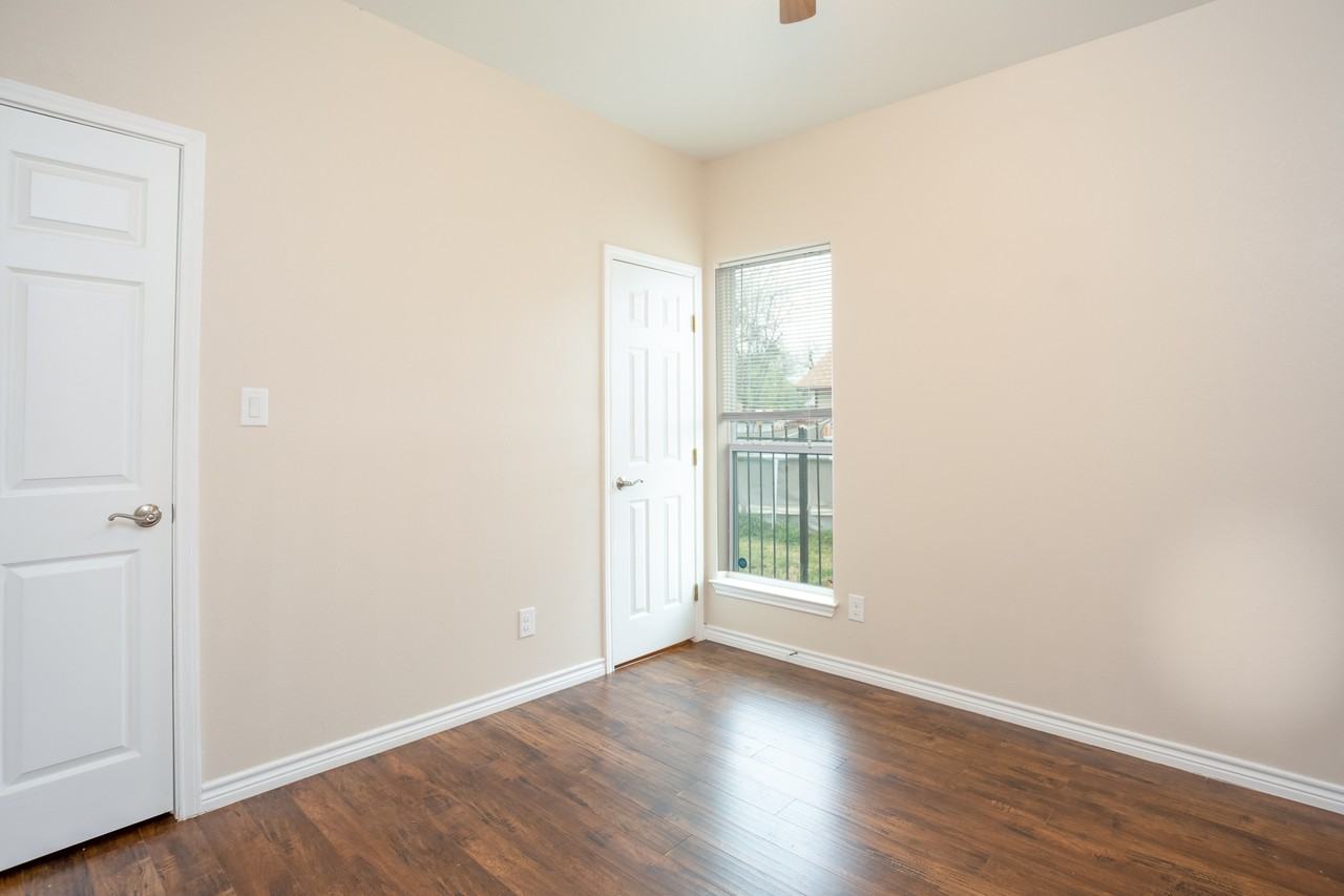 2009 Colima St #1 - Photo 7 of 8