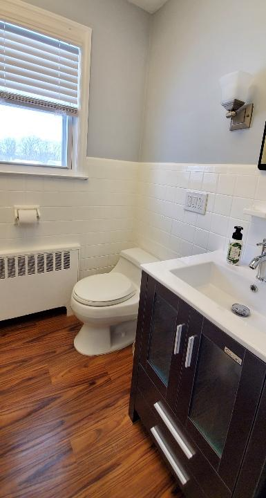 70 Hobart Pl #2ndFL - Photo 4 of 22