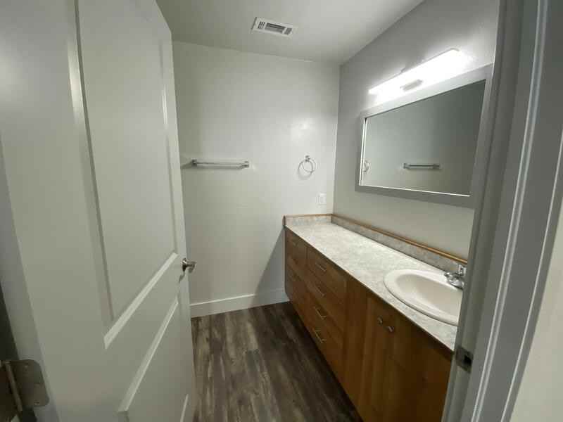 705 N Highway #D - Photo 6 of 17